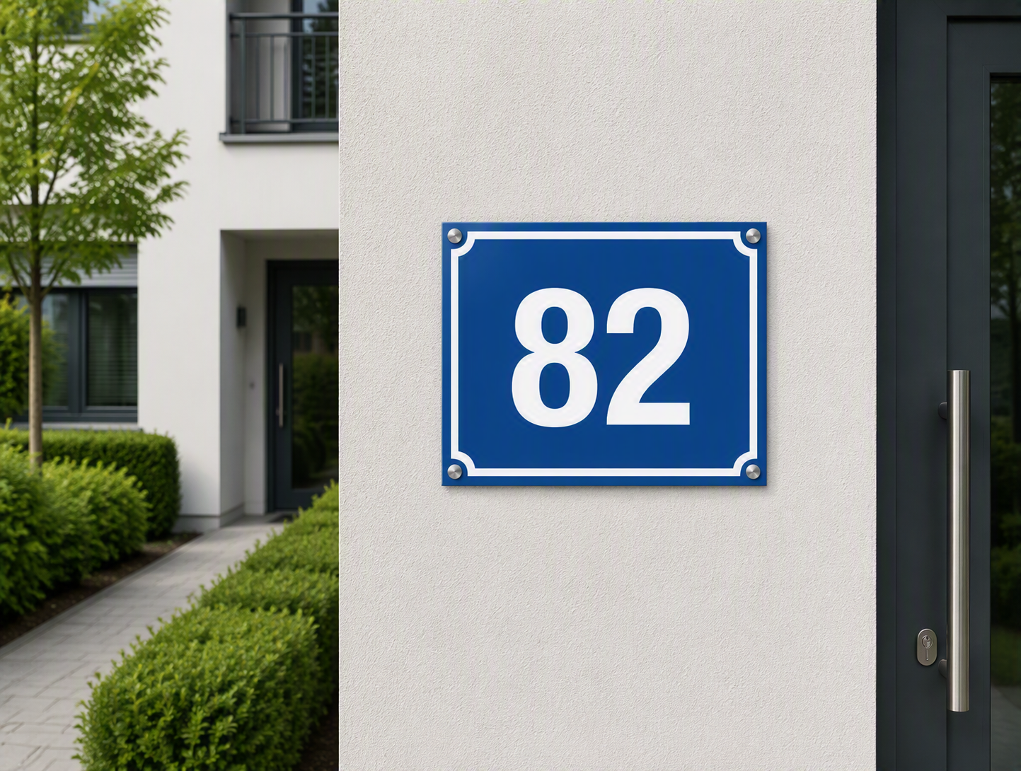 Hausnummernschild Blau Beispiel