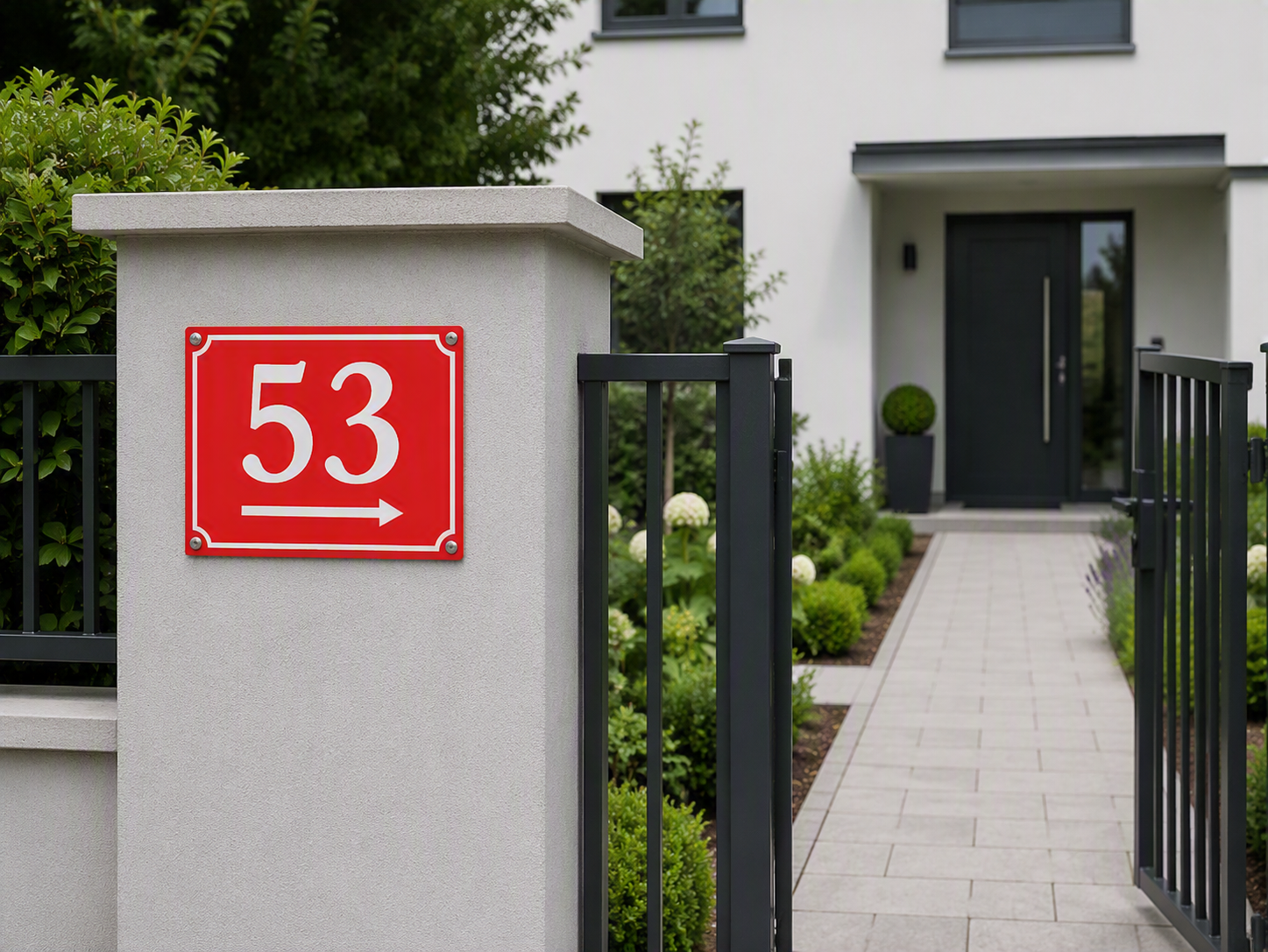 Hausnummernschild Rot Beispiel
